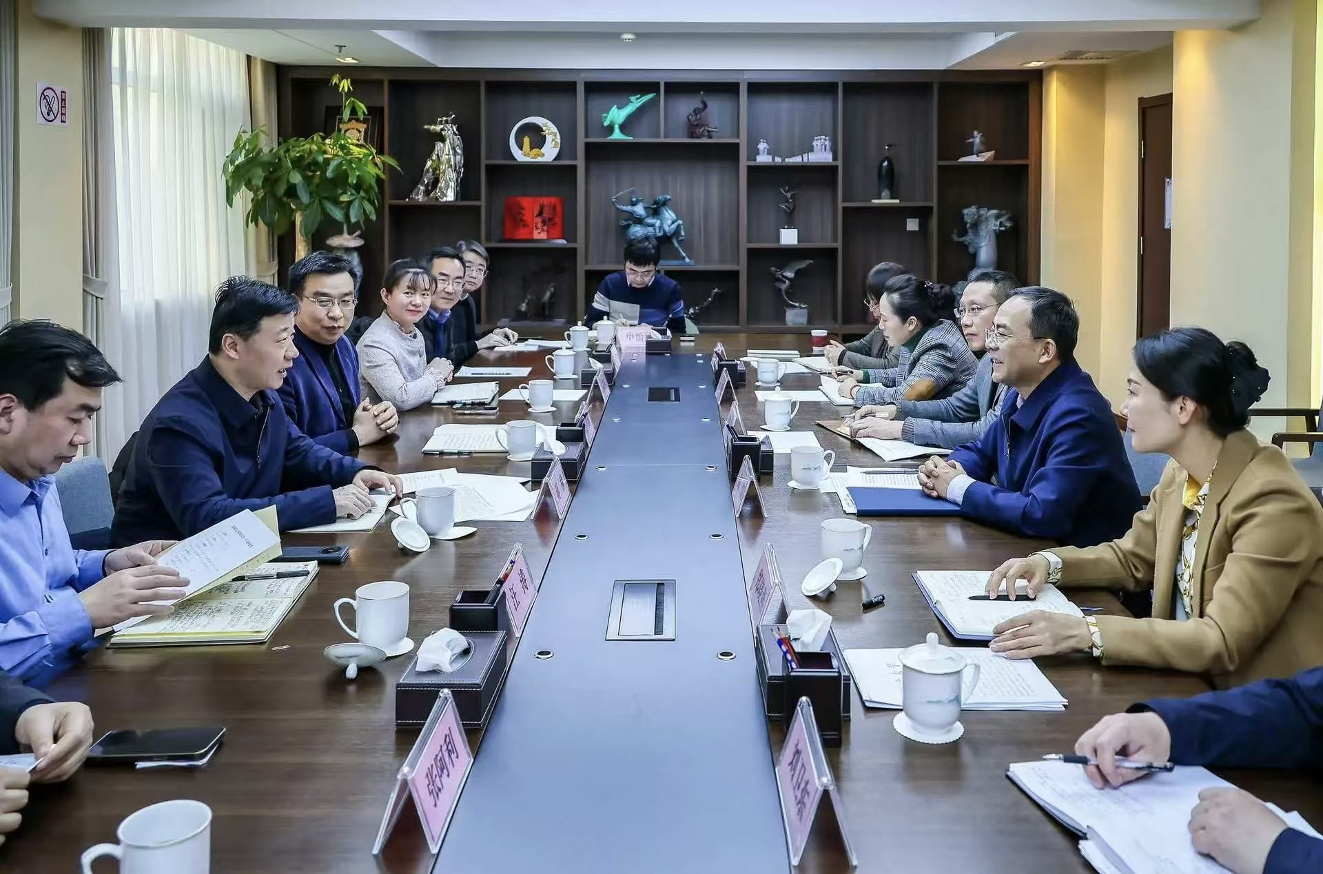 向社会传递专业声音
