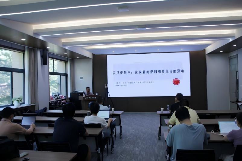 undefined 讲座由区域国别bettor伟德官网手